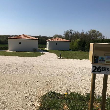 Les Paillotes Des Iles Et Re Saint-Simon-de-Bordes Exterior foto